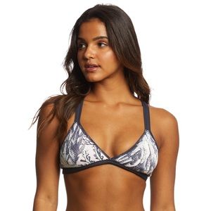 🌊Maaji Reversible bikini top